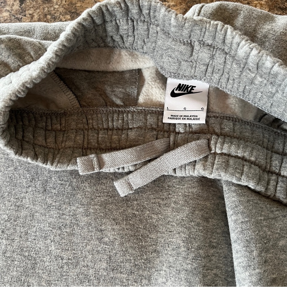 Nike Sportswear Club Fleece Sweatpants Big Kids L Heather Grey New Without Tags - Picture 9 of 10